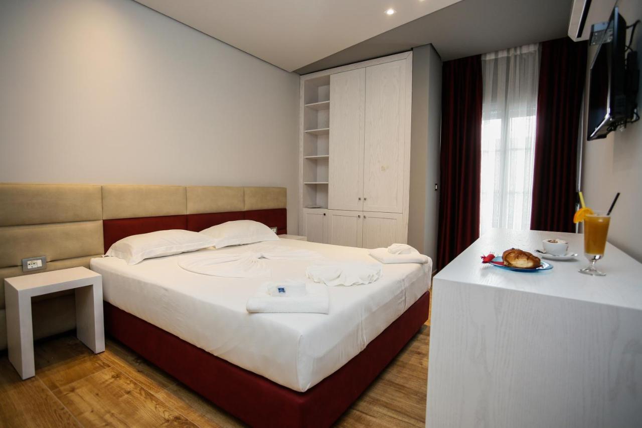 Lubjana Hotel Durres Exterior photo